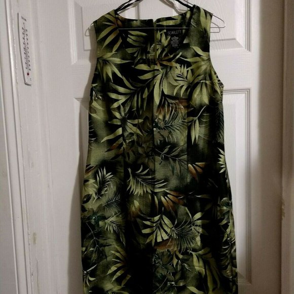 Scarlett Dresses & Skirts - 🪴🌿🌱 Scarlett Women's Dress Green on Black with a hint of Brown Size 12